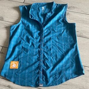 Rabbit X HOKA Western States button down